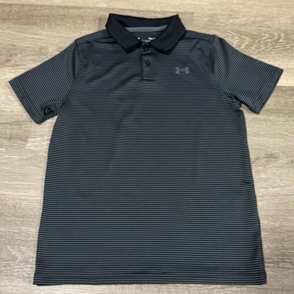 Like 🆕 Under Armour Boys Loose Fit Polo Youth M